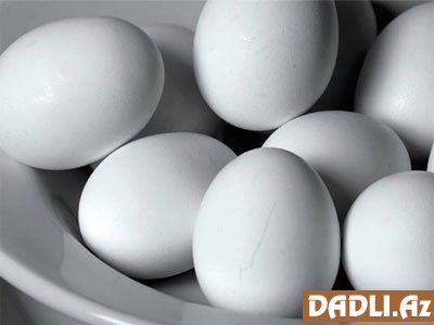 Qaynadılan yumurtanın çatlamaması üçün faydalı məsləhət