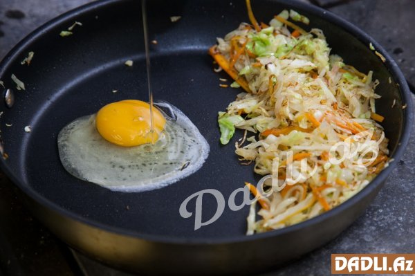 Yumurtalı kələm qızartması resepti - FOTO RESEPT