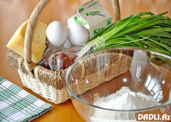 Qatıqlı-yumurtalı piroq resepti - FOTO RESEPT