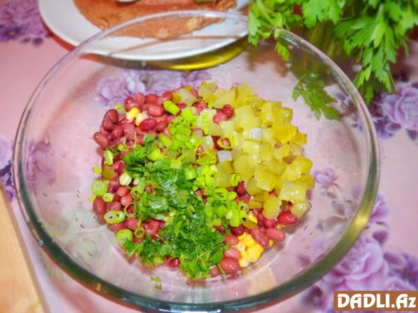 Pendir səbətində salat resepti - FOTO RESEPT