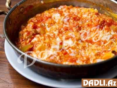 Pomidor-yumurta (menemen) resepti
