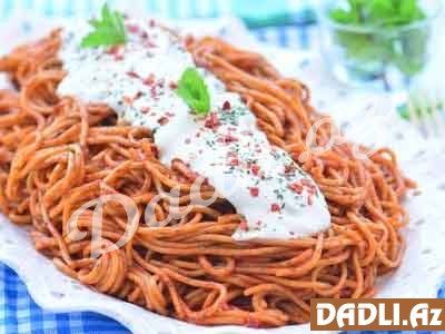 Pomidor souslu spagetti resepti - Video resept